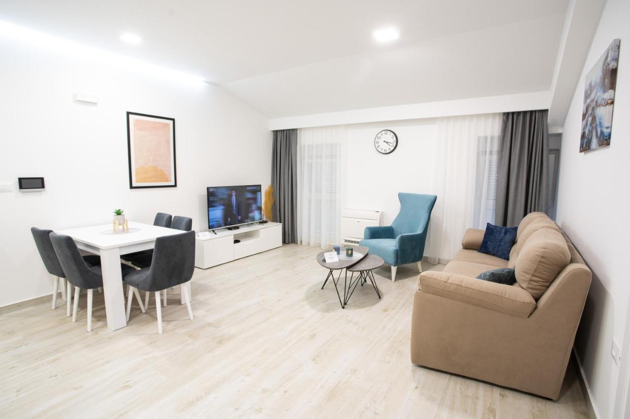 Apartmani Centar ยูบุสกี ภายนอก รูปภาพ