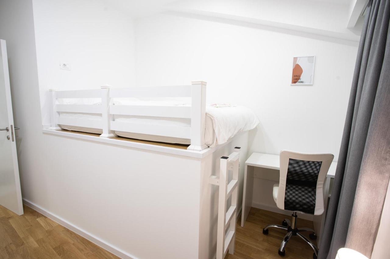 Apartmani Centar ยูบุสกี ภายนอก รูปภาพ