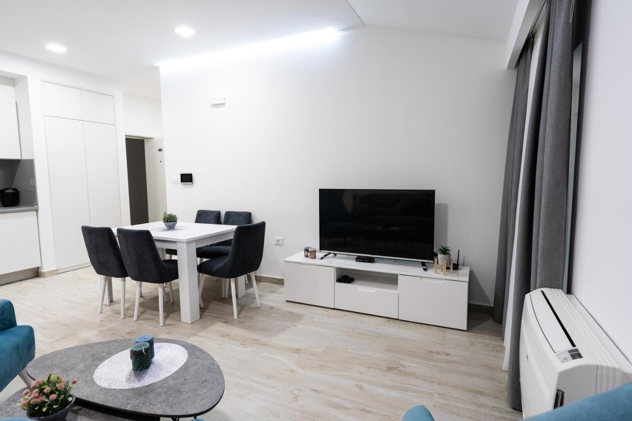 Apartmani Centar ยูบุสกี ภายนอก รูปภาพ